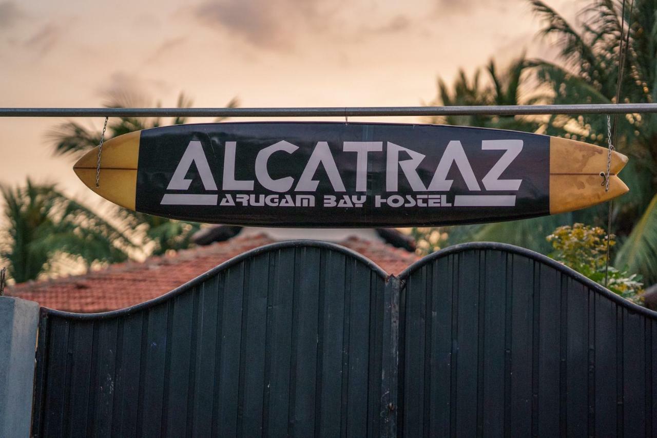Alcatraz Hostel Arugam Bay Exterior foto